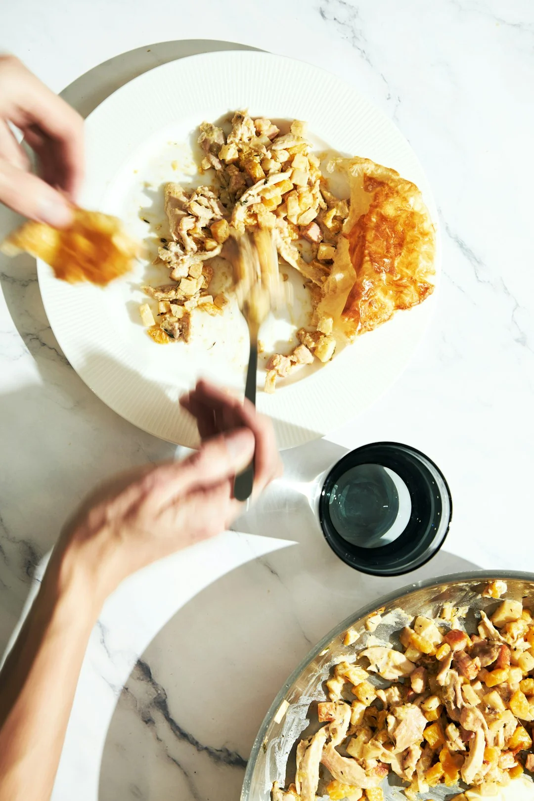 easy chicken alfredo flatbread