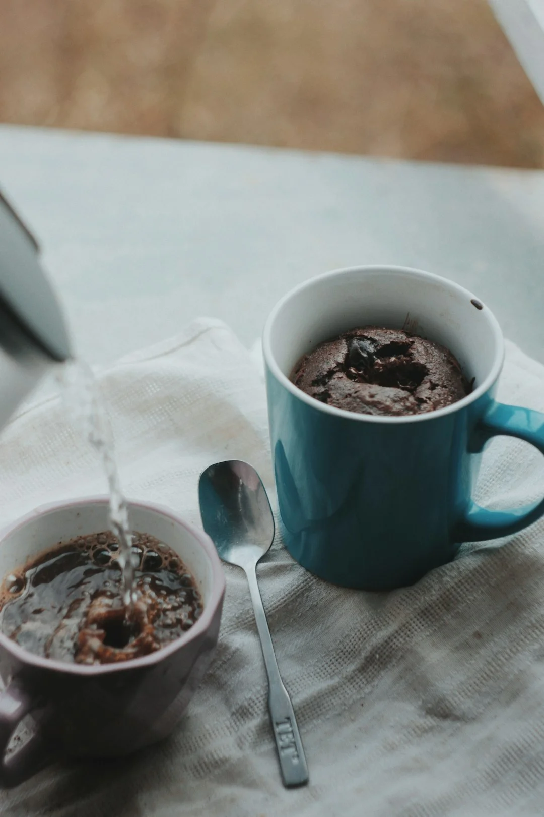 hot chocolate mug cakes for two