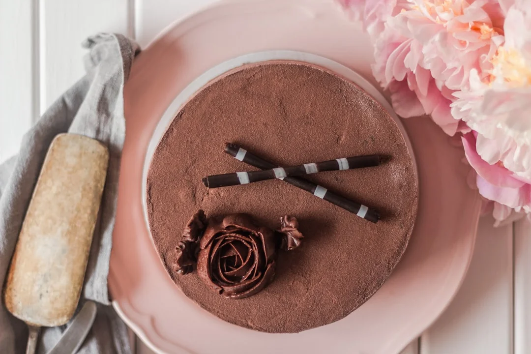 chocolate mousse chiffon cake