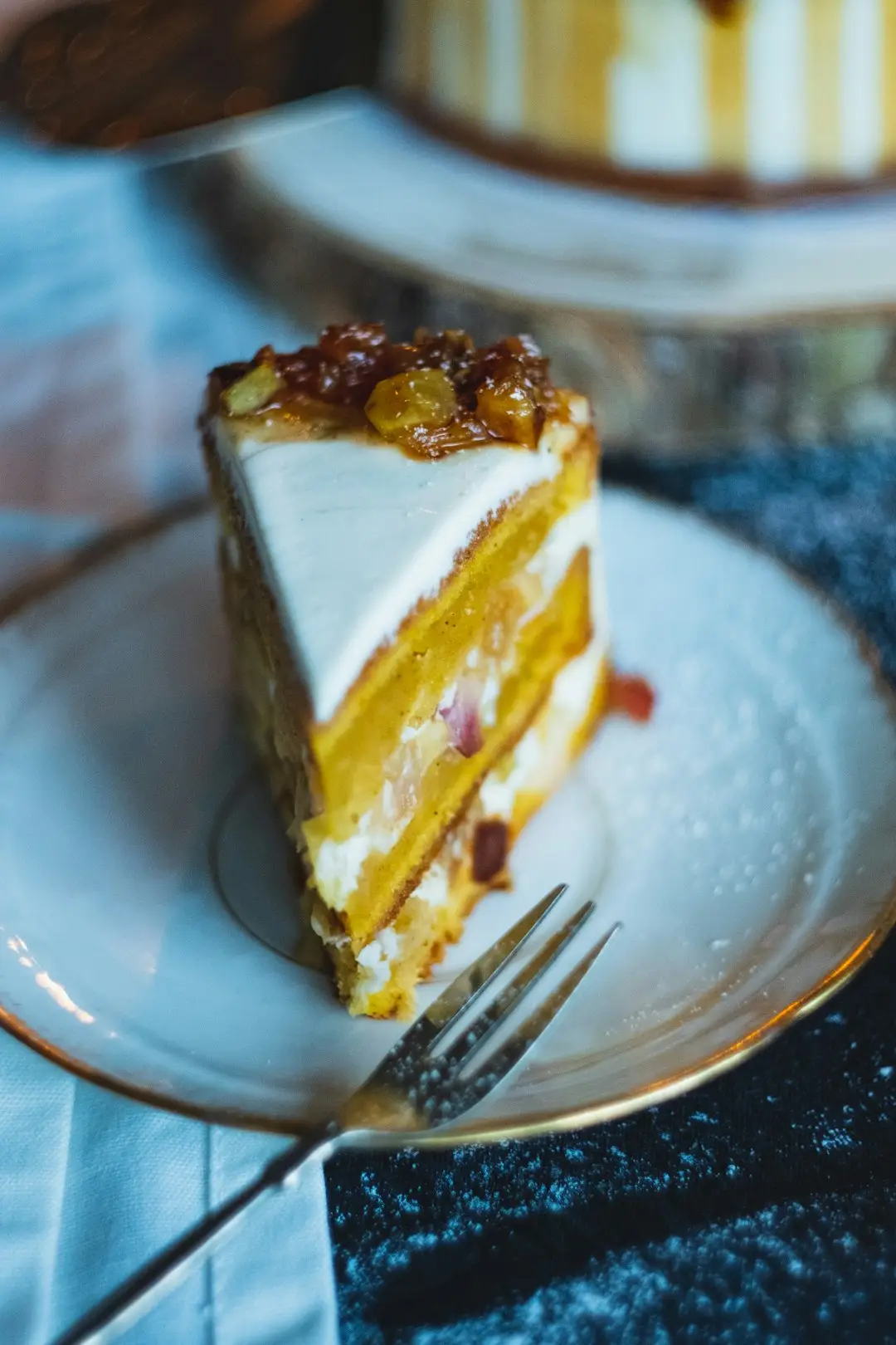 mango cream chiffon cake