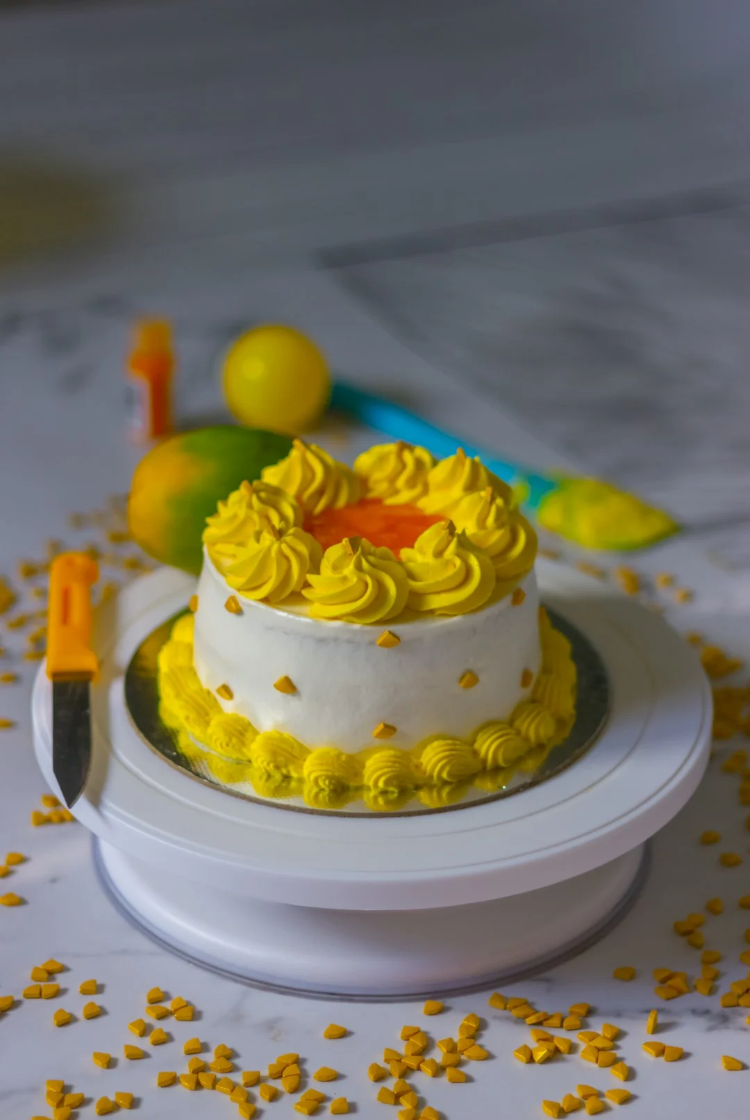 mango cream chiffon cake
