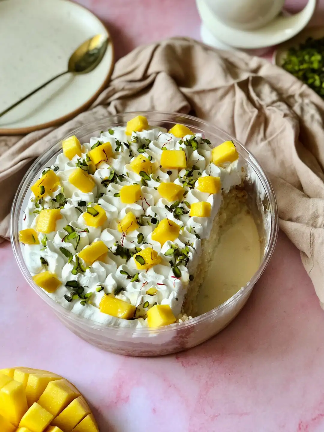 mango cream chiffon cake