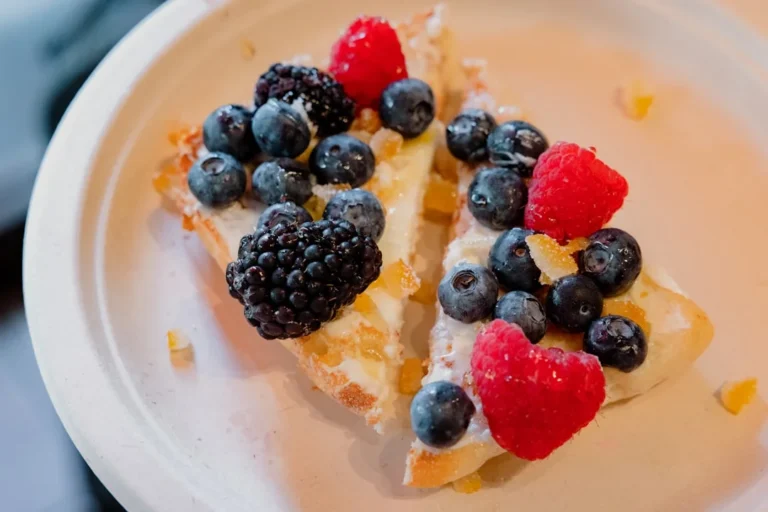 baked berry cheesecake french toast
