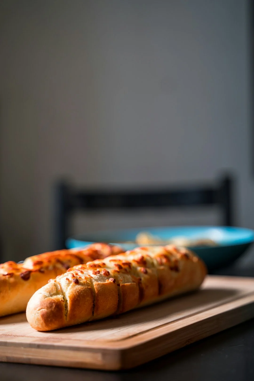 best cheesy garlic bread