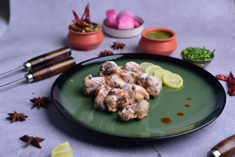 chicken tikka paratha rolls
