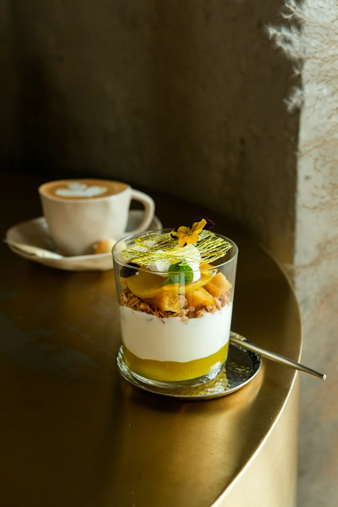 no bake mango cheesecake cups