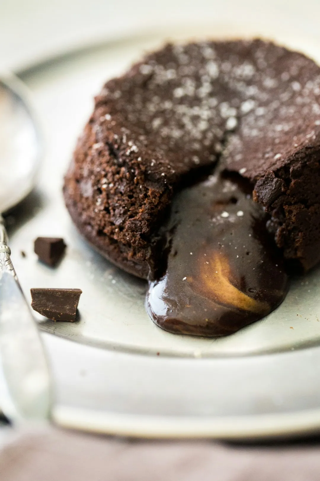 single serve hot fudge chocolate cake -- Microwave Molten Chocolate Dessert: A Quick Alternative single serve hot fudge chocolate cake