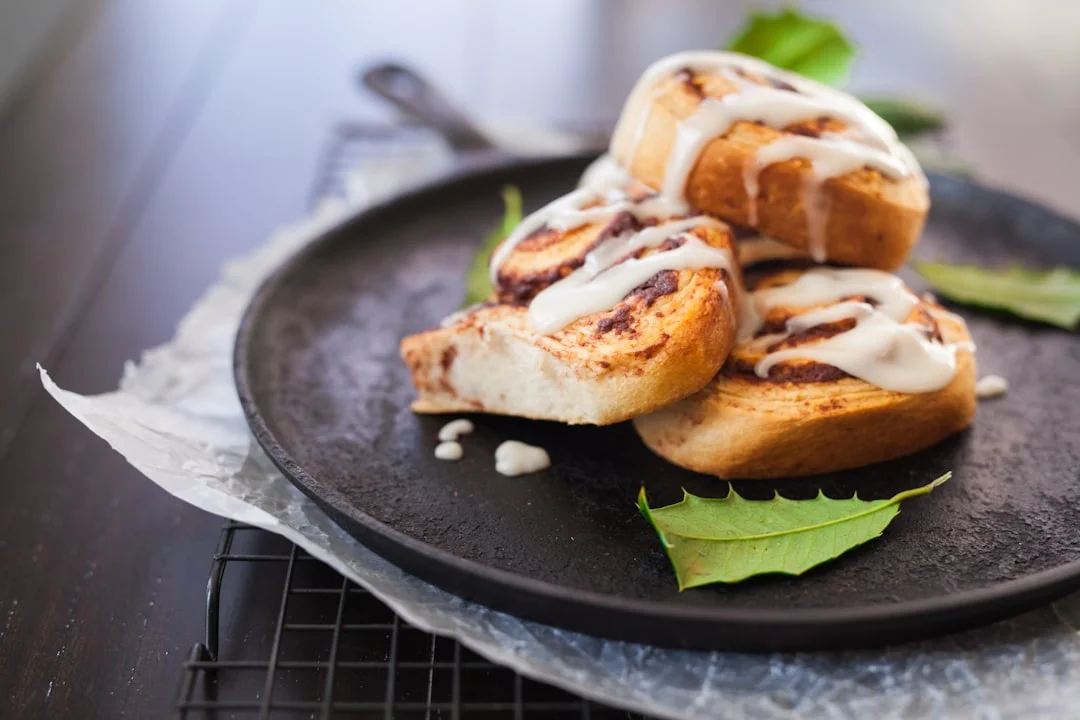 creme brulee donut rolls