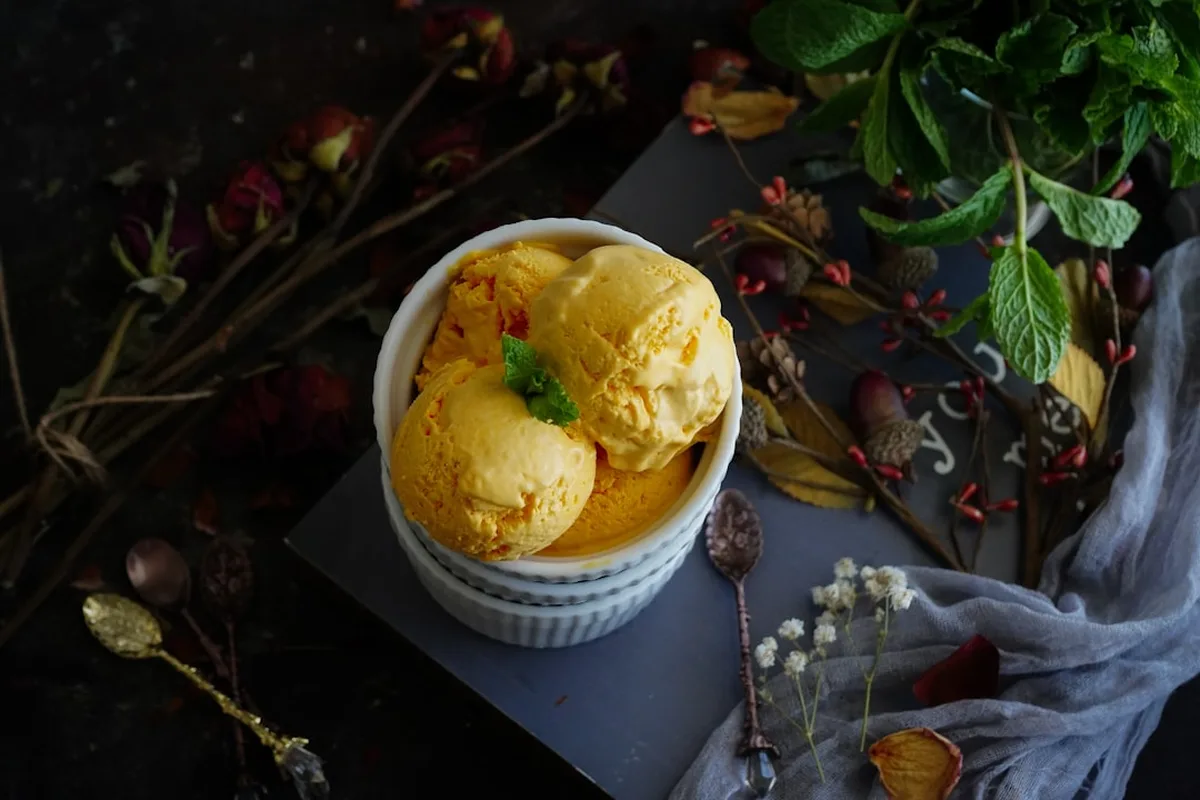 Easy Mango Float