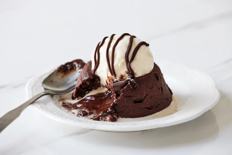 single serve hot fudge chocolate cake
